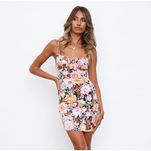 HELLO MOLLY Friendly Banter Mini Dress In Black Floral - Picture 2 of 9